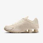 Nike Shox R4 Men's Shoes. Nike JP